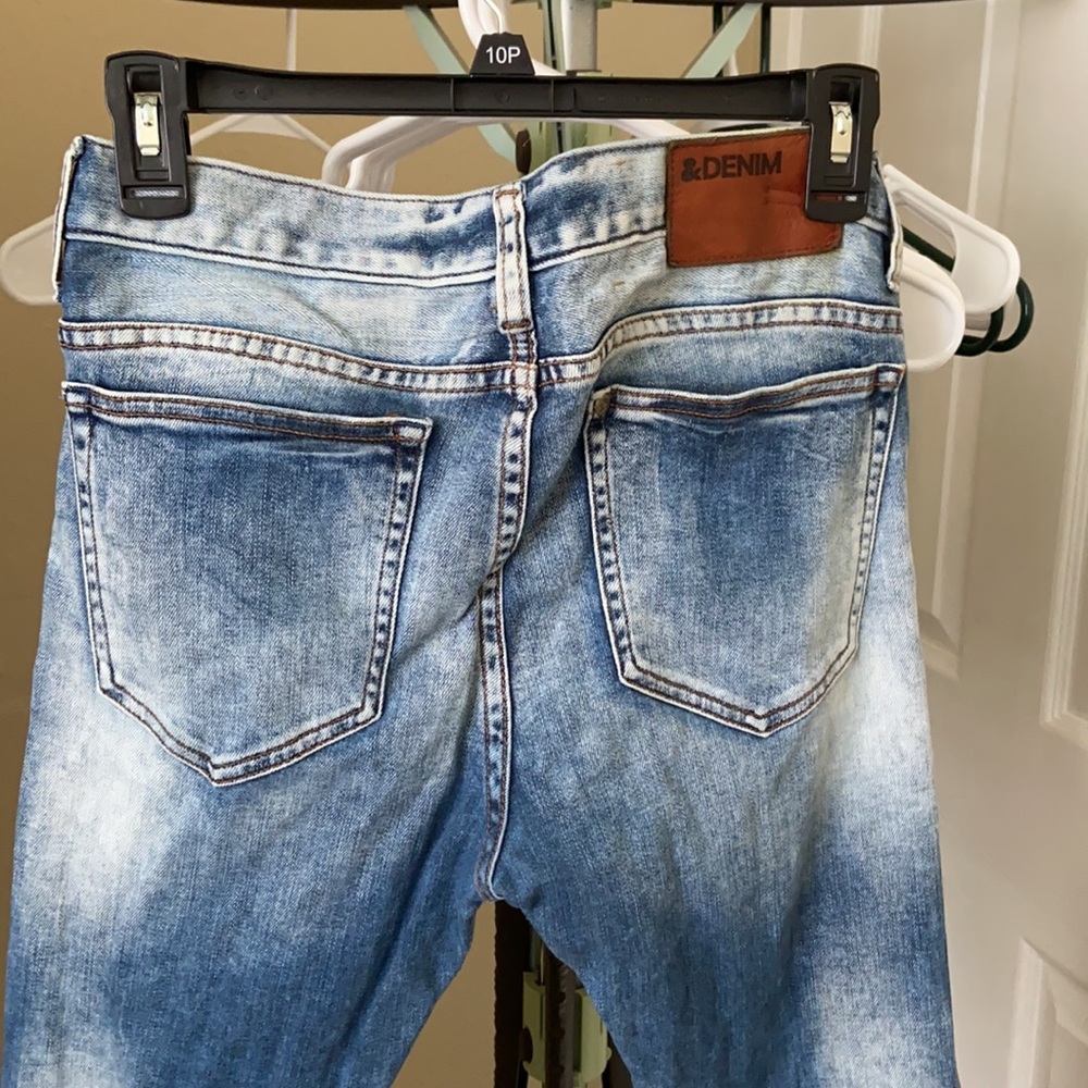 Jean - Picture 3 of 3